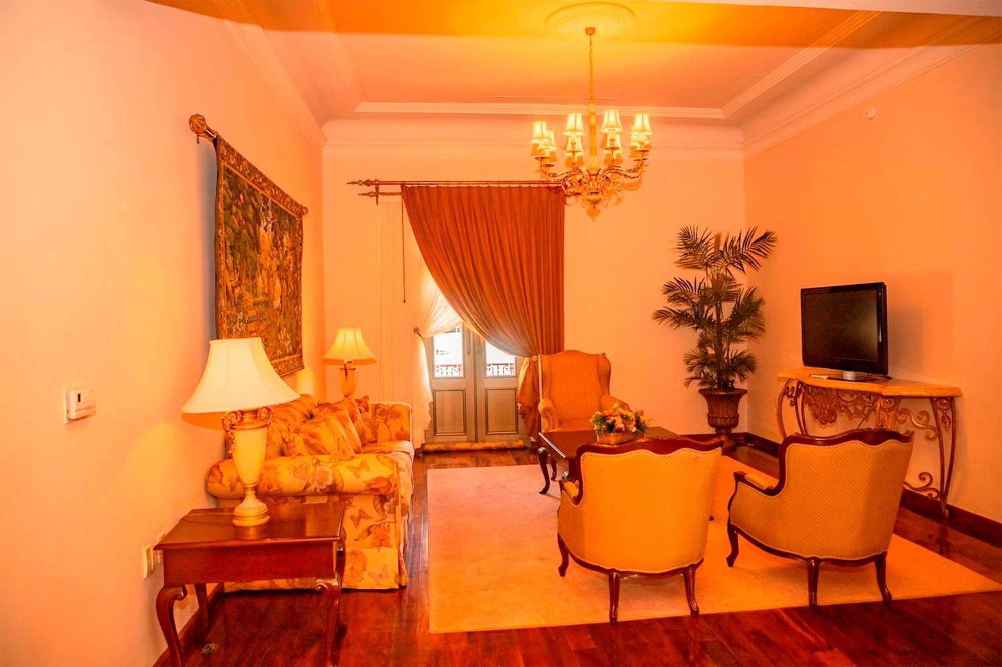 Hotel Real Hacienda Santo Tomas Colonia Gustavo Baz Prada Exterior foto